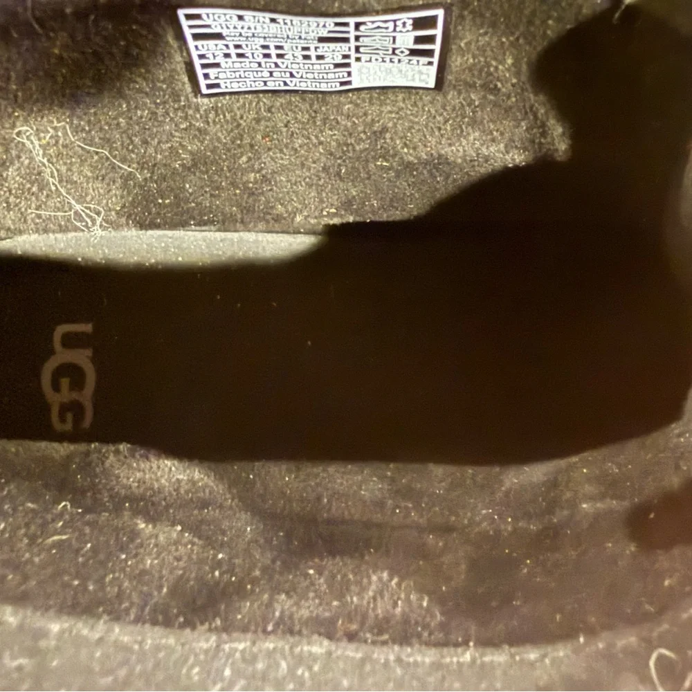 UGG Women's Black Platform Boots - Picture 10 of 16